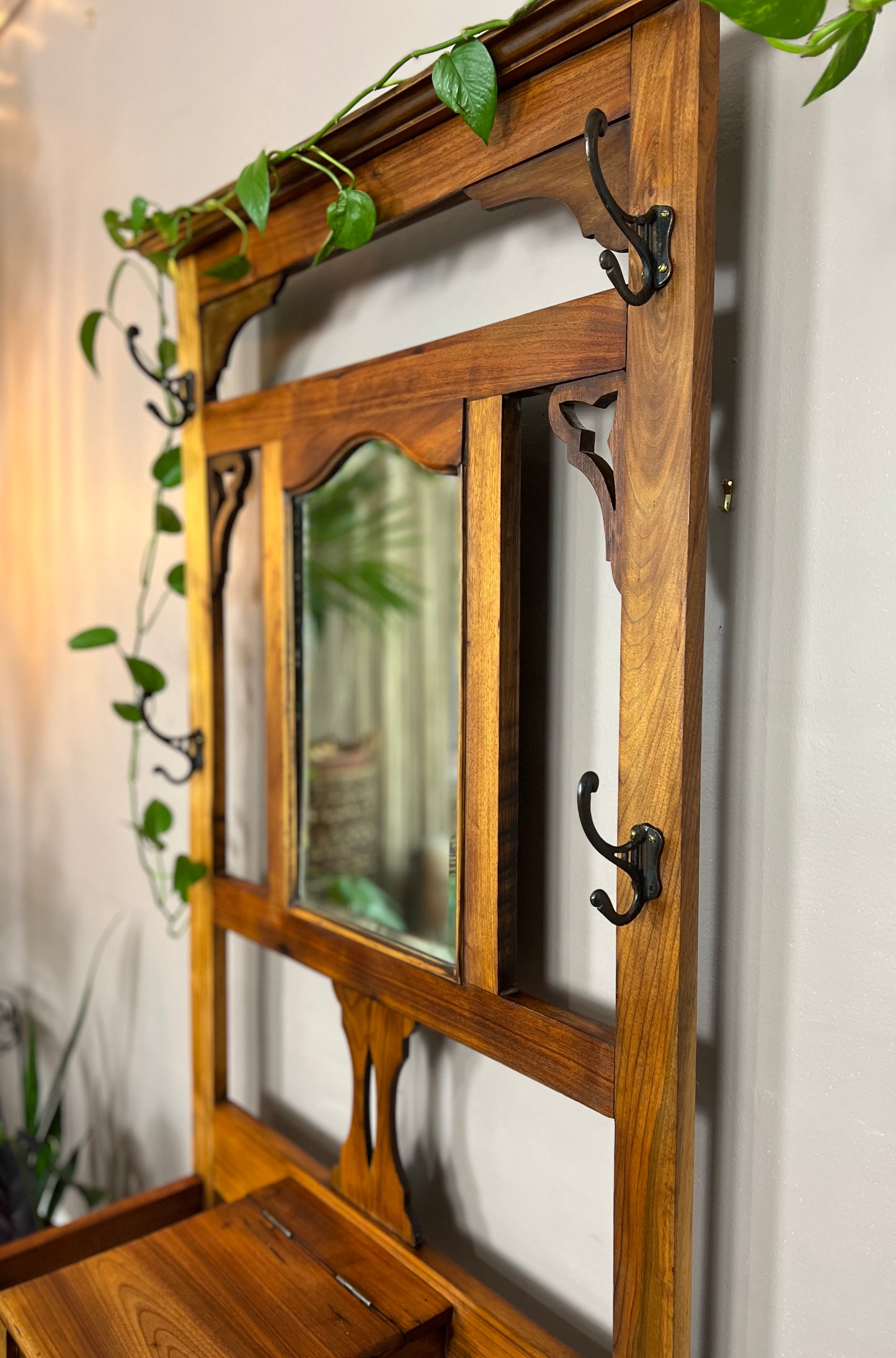 The Antique Hall Tree With Mirror