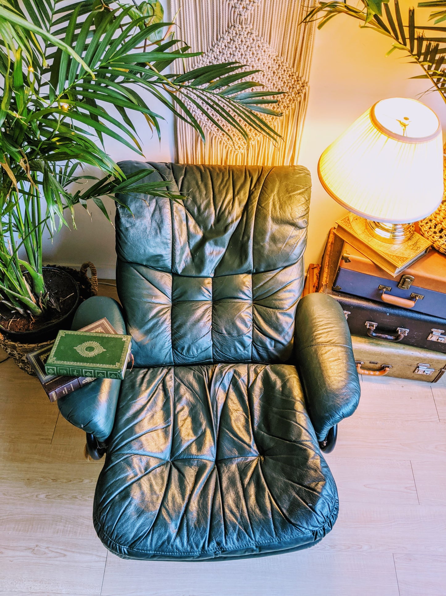 Lazboy chair 80s pine green recliner leather