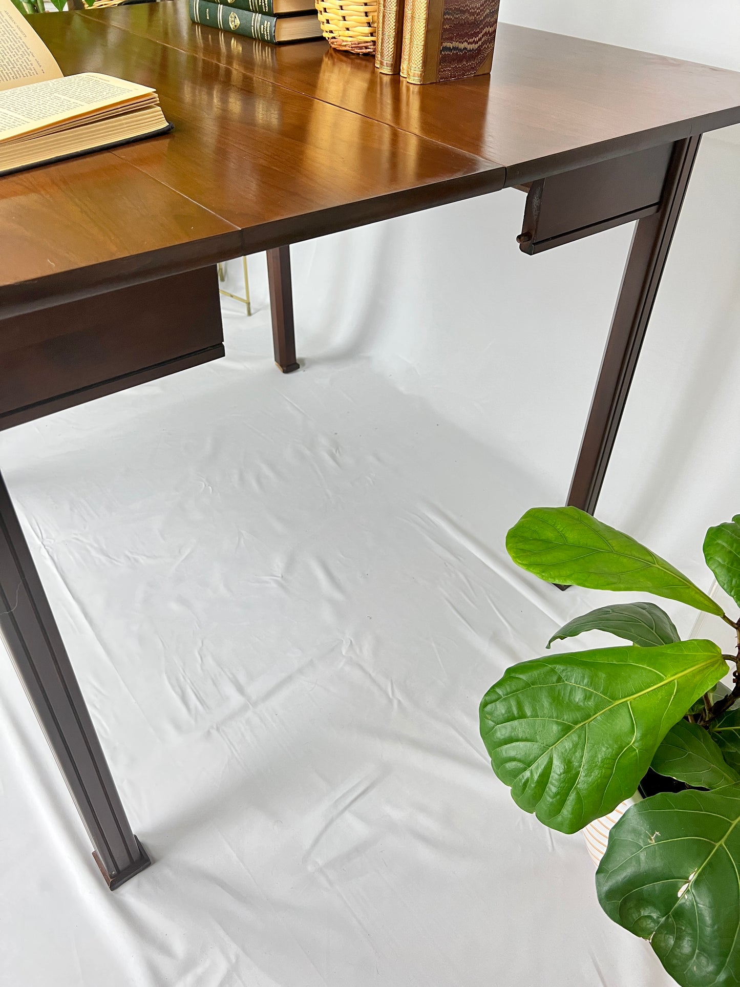 The Copperfield Folding Table