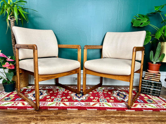 The Gunther Chairs - only 1 left!
