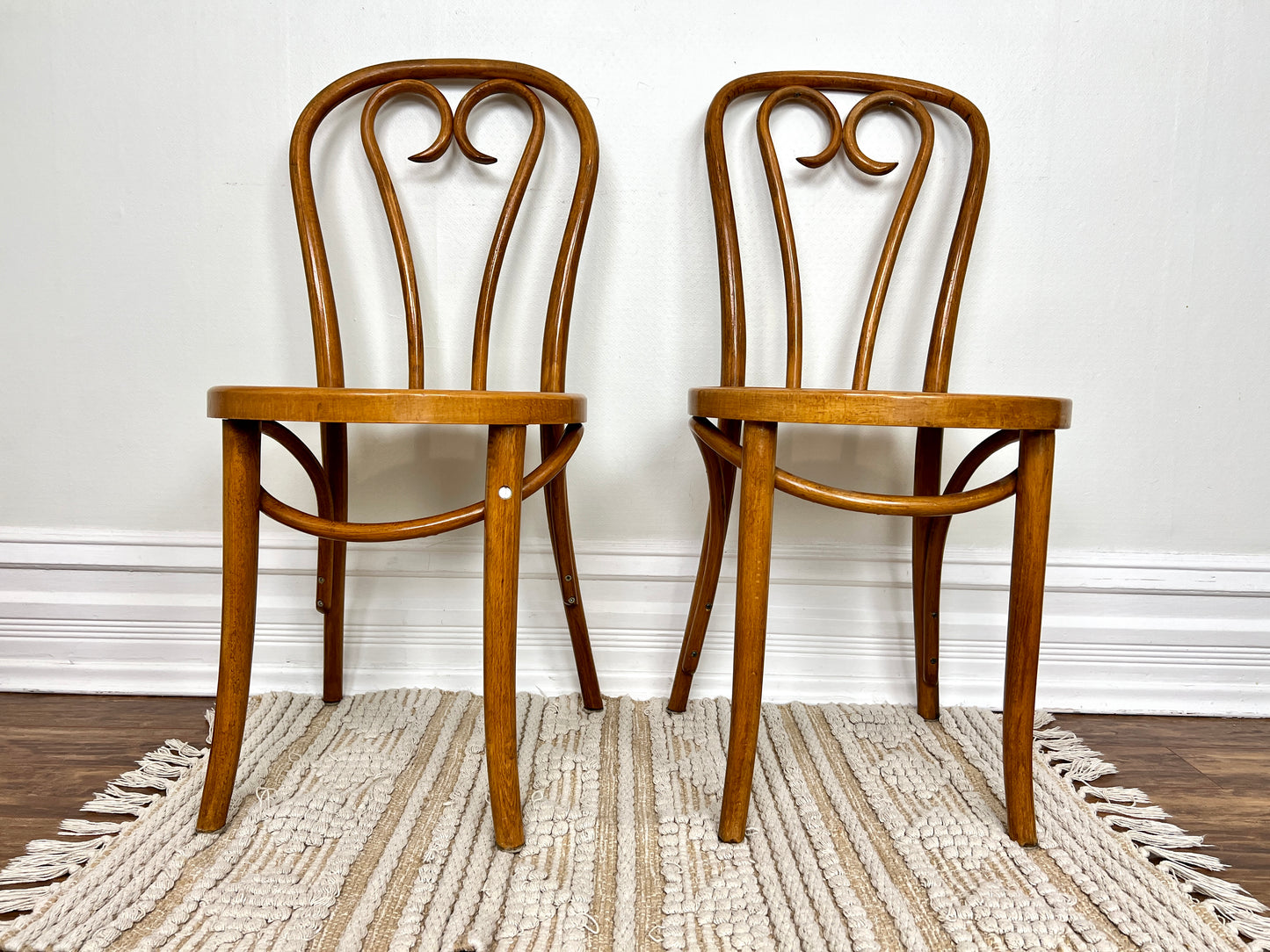 The Constanta Chairs