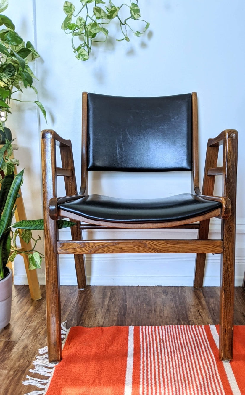 The Brødre Chair (Only 1 left!)