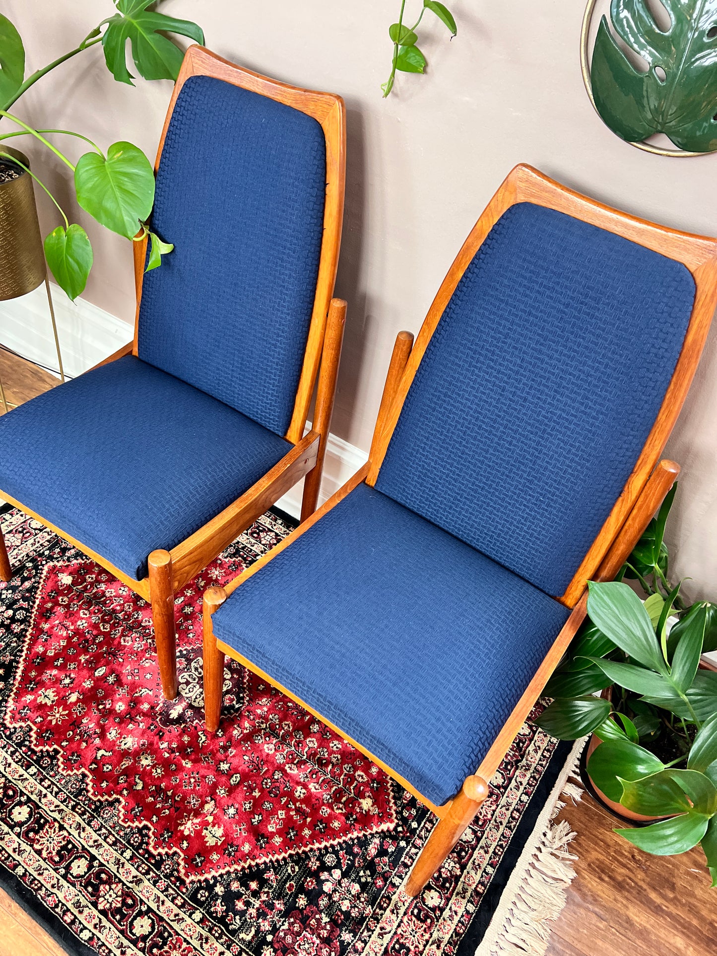 The Saint Tropaz Teak Chairs